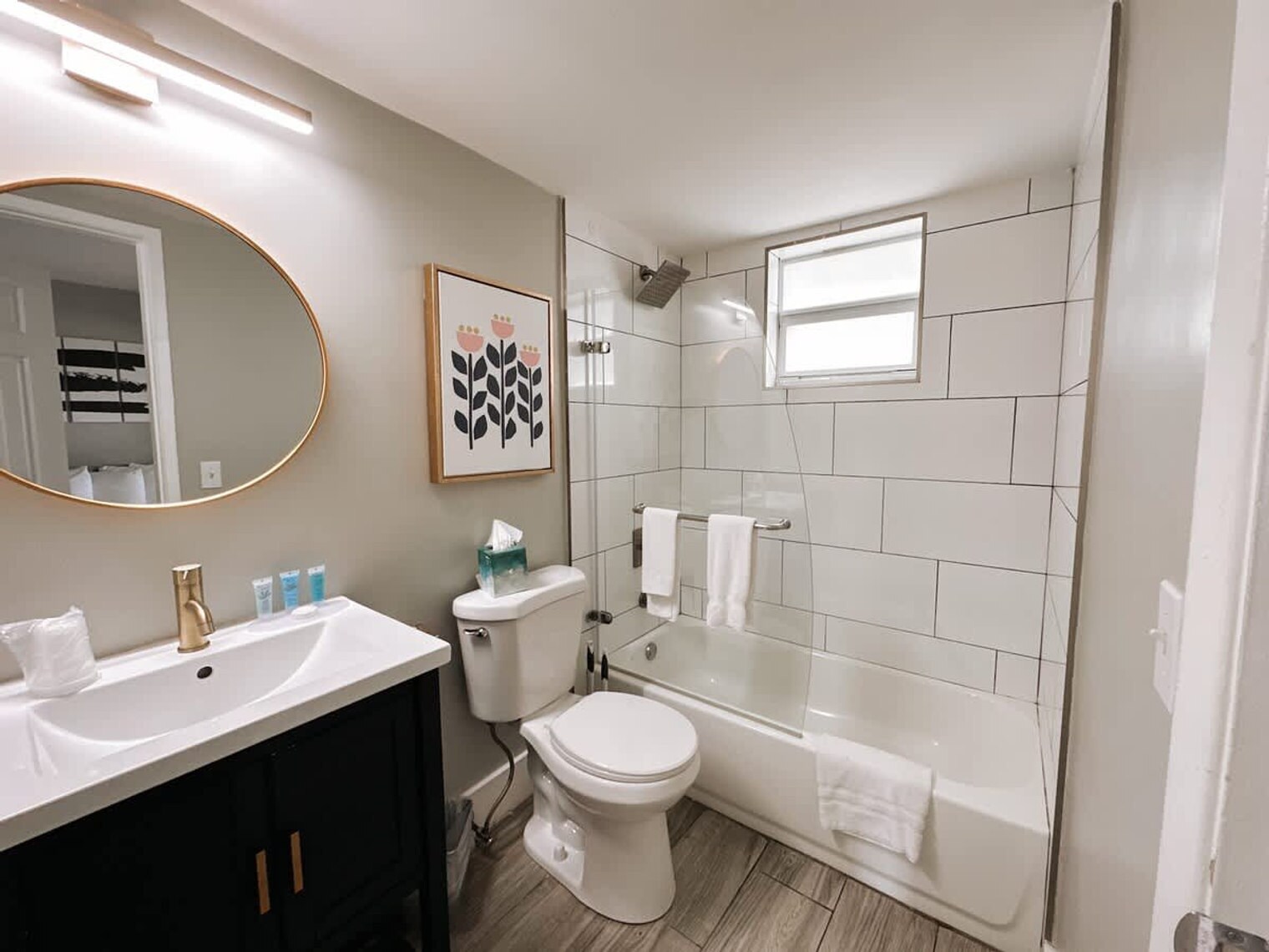 Building Photo - 50 Davie Blvd