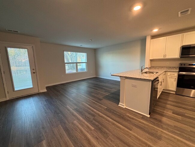 Building Photo - 159 Harvest Gold Dr