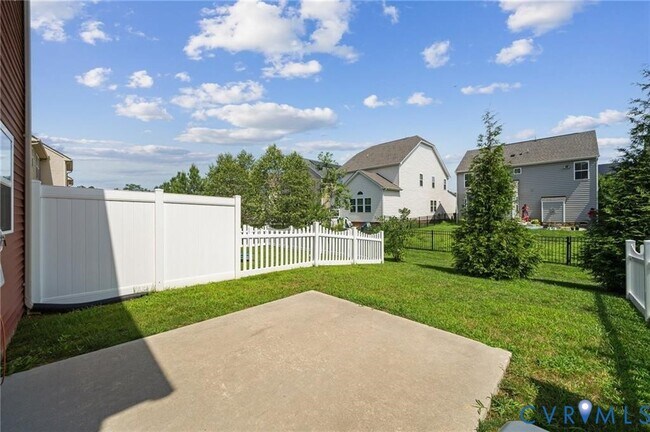 Building Photo - 8957 Ringview Dr