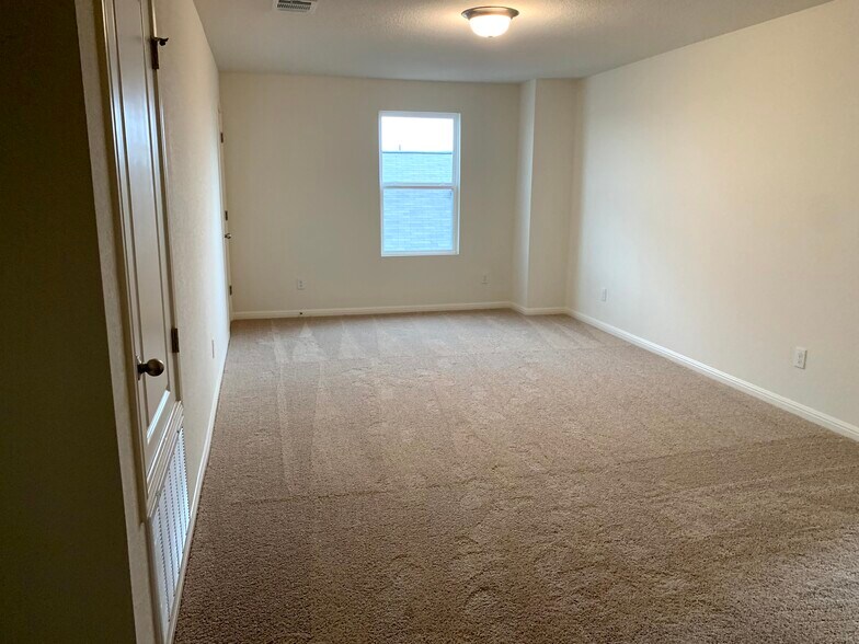 Building Photo - 178 Shiro Dr
