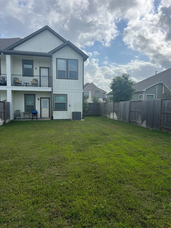 Building Photo - 4971 Carranza Ct