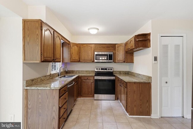 Building Photo - 8747 Arley Dr
