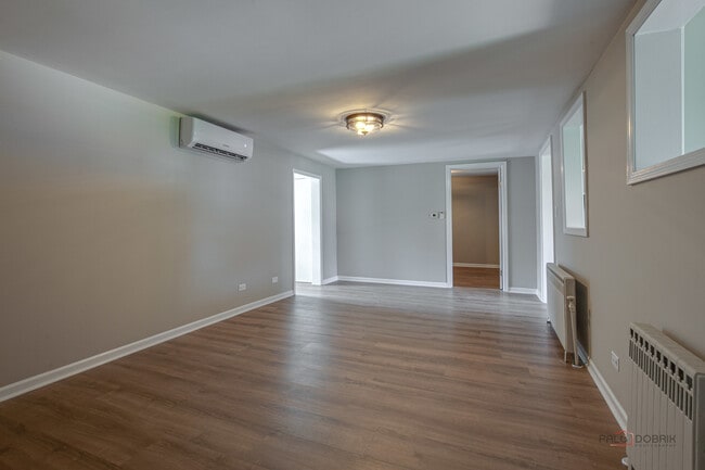 Building Photo - 47 Prairie Ave