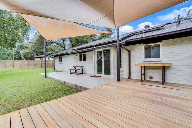 Building Photo - 3611 Winfield Cove