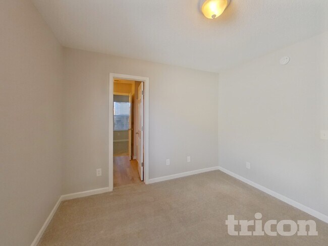 Building Photo - 31 Gatewood Way