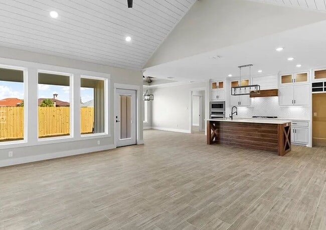 Building Photo - For Rest Holiday Special