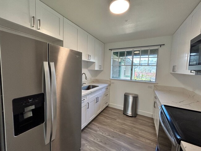 Building Photo - Kuulako - Mililani Mauka 2-BR, 2-BA, 2-Par...