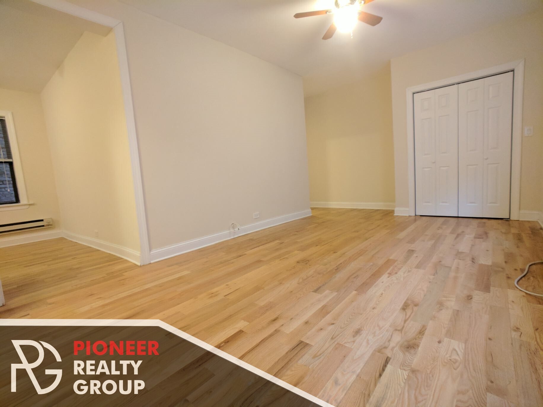 Building Photo - 3721 N Pine Grove Ave