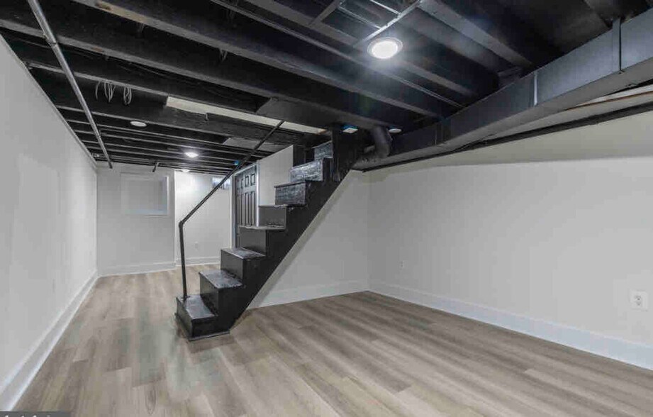 Building Photo - 2229 Ritter St