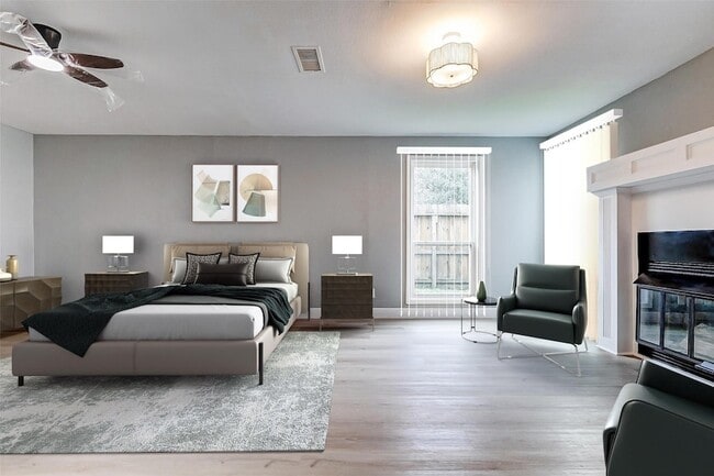 Building Photo - 1727 Cloister Dr