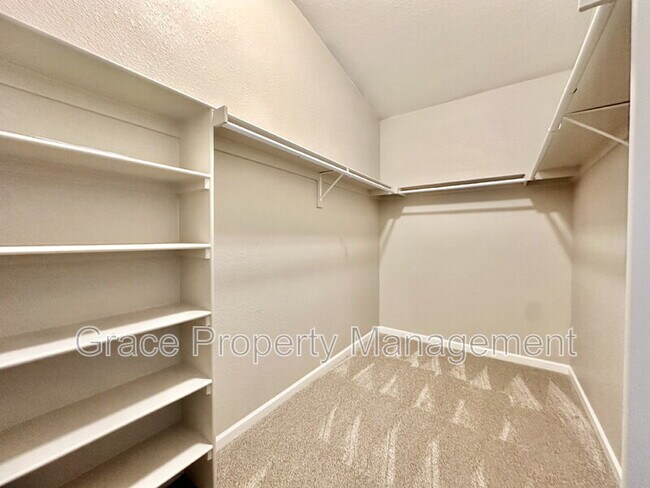 Building Photo - 3451 W 65th Ave