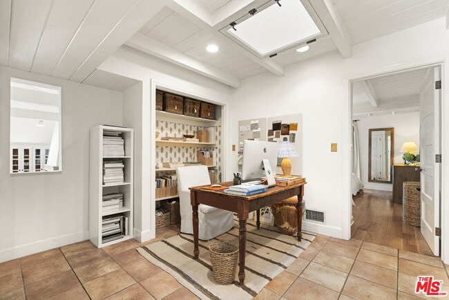 Building Photo - 7445 Palo Vista Dr