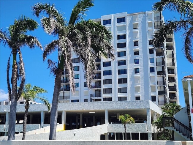 Building Photo - 6287 Bahia Del Mar Cir N