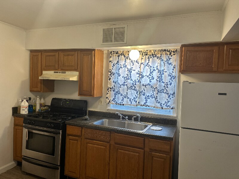 Building Photo - 12237 Inkster Rd