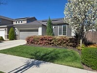 Building Photo - House for rent