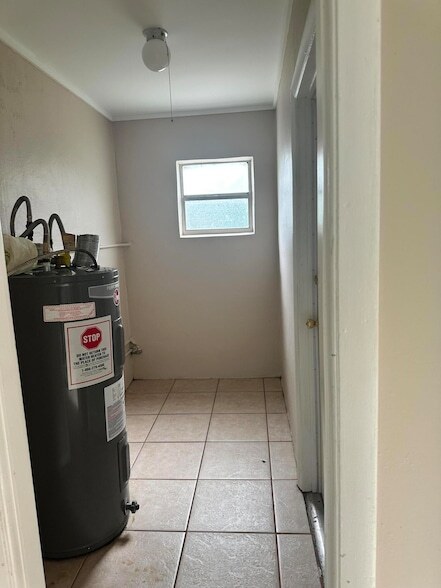 Building Photo - 805 Revels Ln