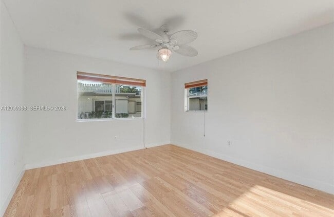 Building Photo - 1142 99th St
