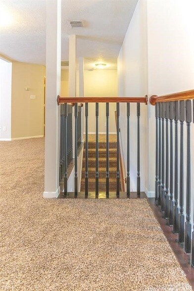 Building Photo - 15411 Seminole Canyon Dr