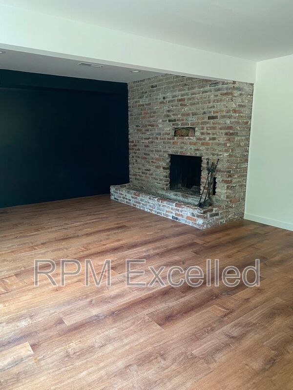 Building Photo - 3215 S 259th Pl