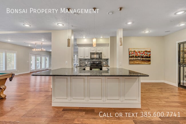 Building Photo - 11291 Palisade View Dr
