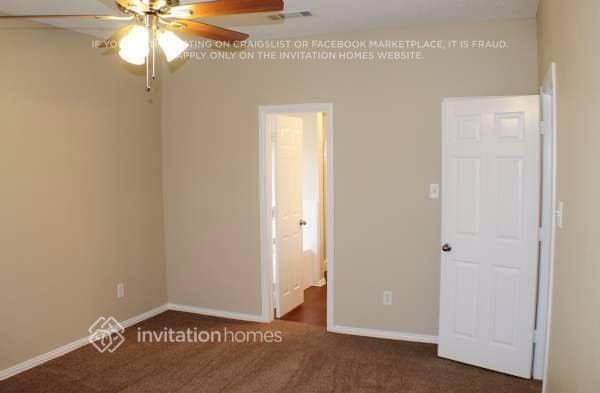 Building Photo - 1702 Cancun Dr