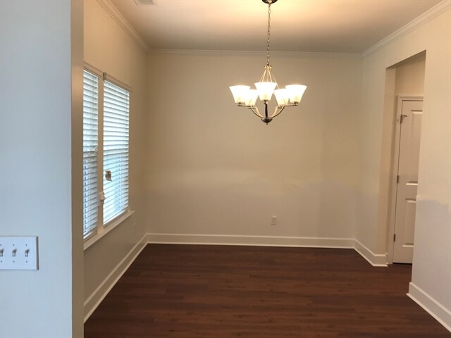 Building Photo - 3135 Creek Village Ln