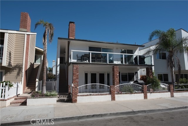 Building Photo - 5404 Seashore Dr