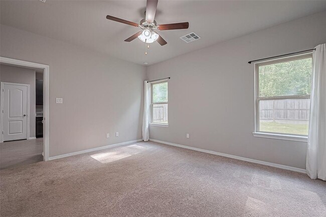 Building Photo - 24742 Russet Bluff Trl