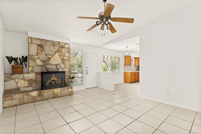 Building Photo - 7908 Peaceful Hill Ln