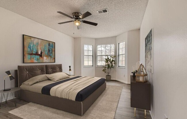 Building Photo - Spacious 2 Bed, 2 Bath Condo with Garage i...