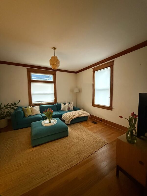 Building Photo - 3742 Kenilworth Pl