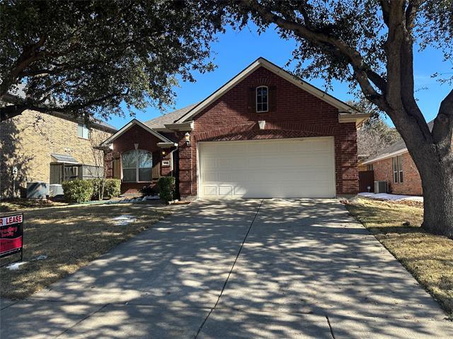 Building Photo - 8466 Davis Dr