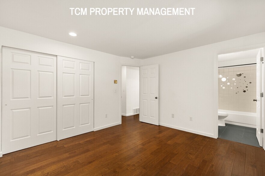 Building Photo - 15703 Midvale Ave N