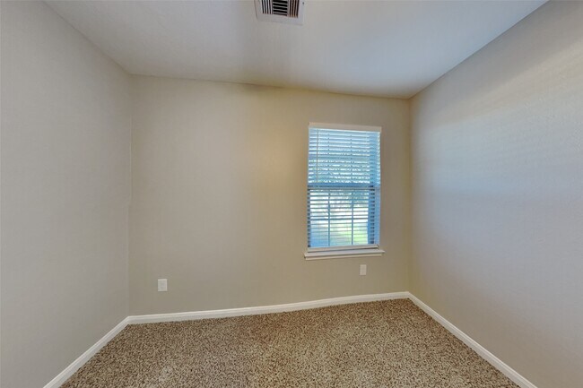 Building Photo - 3834 Brighton Springs Ln