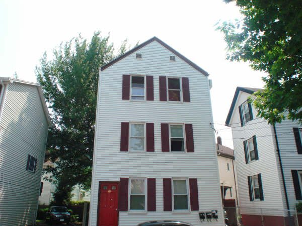 Building Photo - 40 Bristol St