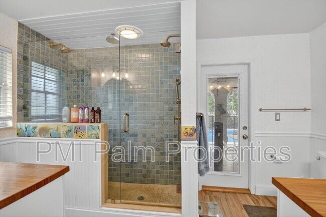Building Photo - 2700 Yarmouth Dr