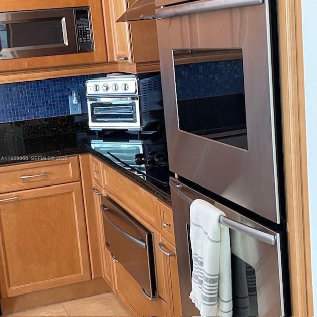 Building Photo - 20201 E Country Club Dr