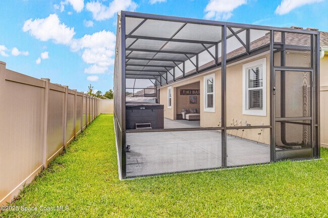 Building Photo - 6691 Cameo Dr