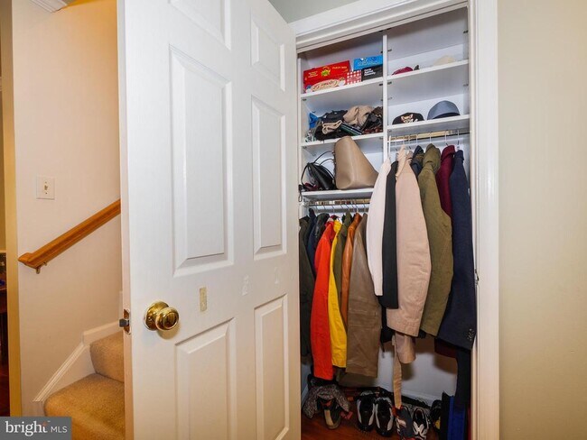 Building Photo - 9419 Steeple Ct