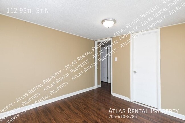 Building Photo - 112 95th St N