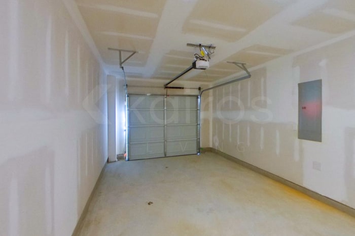 Building Photo - 520 Ivy Brook Way