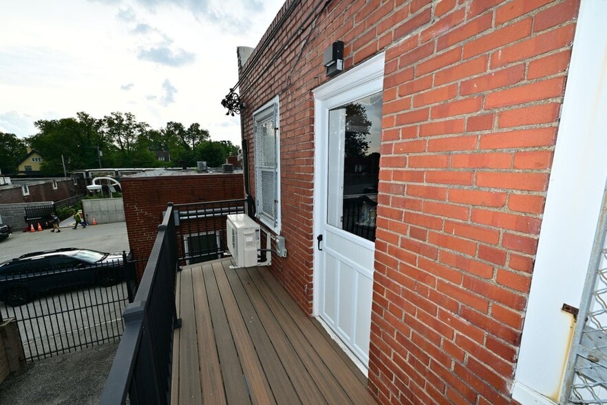 Building Photo - 2447 N 54th St