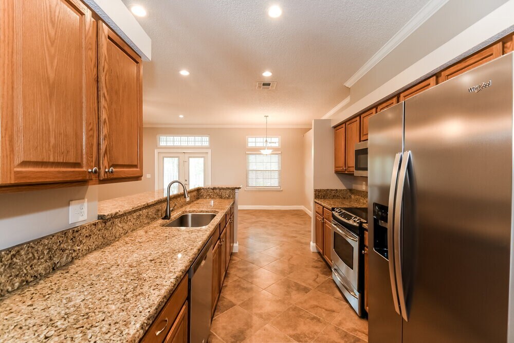 Building Photo - 425 Queen Anne Ct