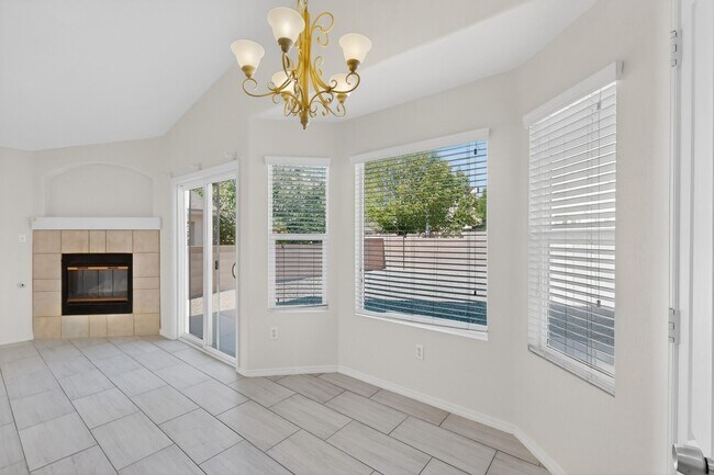 Building Photo - 3305 Tin Cup Rd