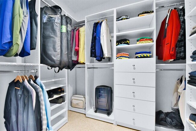 Building Photo - Northeast 11th Avenue, Miami Shores, FL 33138 - 3 BR 2 BA single-family home