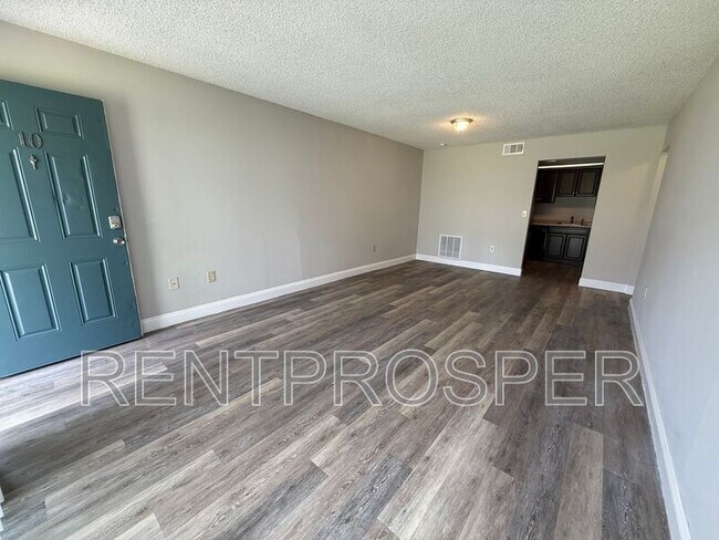 Building Photo - 4151 S Semoran Blvd
