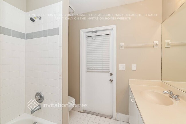 Building Photo - 22201 Collington Dr