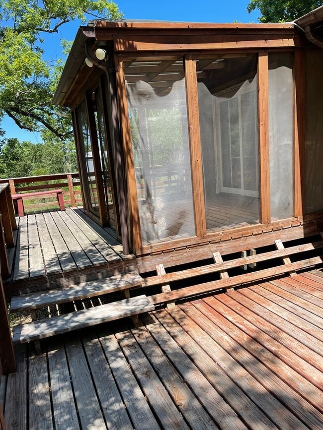 Building Photo - Available July 25th!!! No showings until June 1st