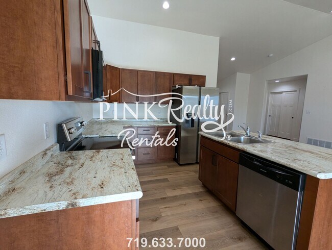 Building Photo - 284 W Kyle Dr