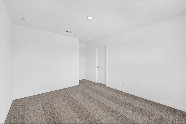 Building Photo - 3015 Ocean Cay Dr